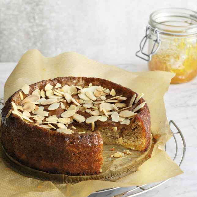 Mandelkuchen mit Orangenaroma Rezept (glutenfrei) | Küchengötter