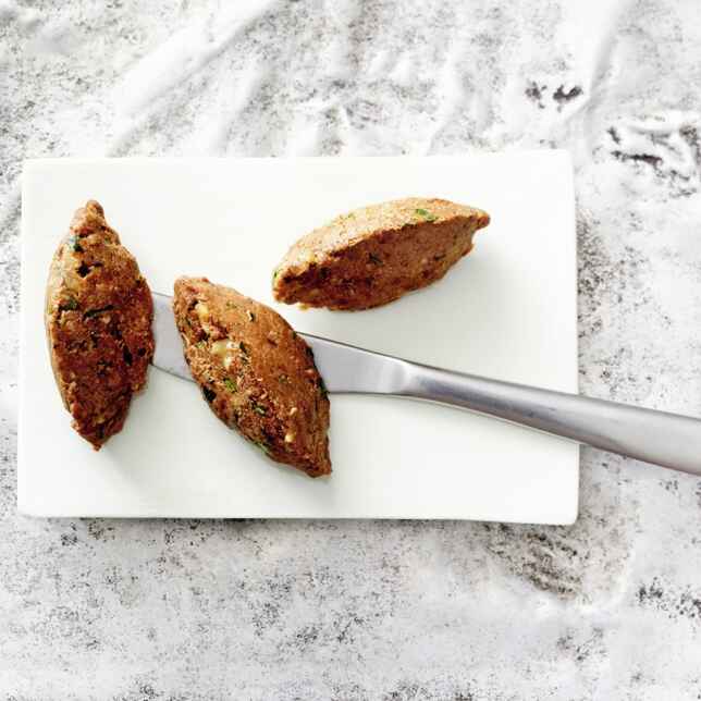 Tomaten-Basilikum-Aufstrich mit Quark Rezept | Küchengötter Tomaten-Basilikum-Aufstrich mit Quark Rezept | Küchengötter