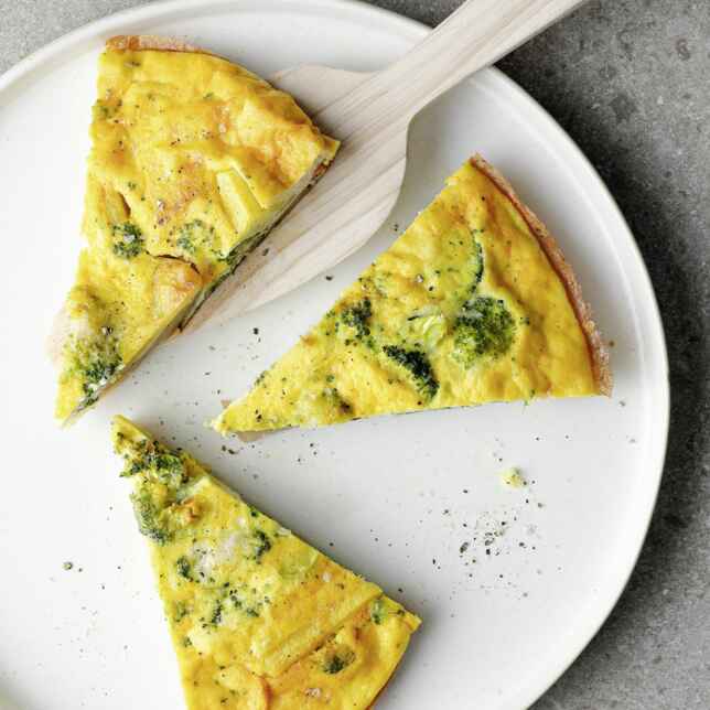 Italienische Gemüse-Frittata mit Parmesan Rezept | Küchengötter Italienische Gemüse-Frittata mit Parmesan Rezept | Küchengötter