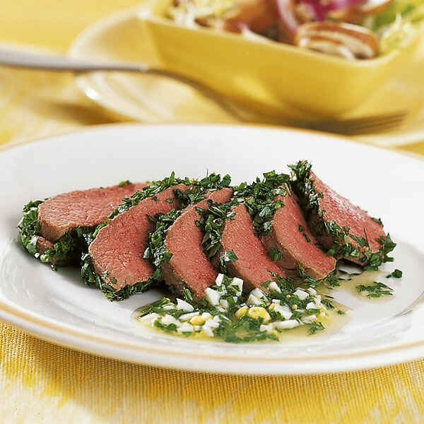 Lamm mit Zitronen-Kräuter-Kruste Rezept | Küchengötter Lamm mit Zitronen-Kräuter-Kruste Rezept | Küchengötter