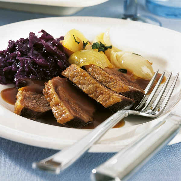 Gans mit Apfelfüllung Rezept | Küchengötter Gans mit Apfelfüllung Rezept | Küchengötter