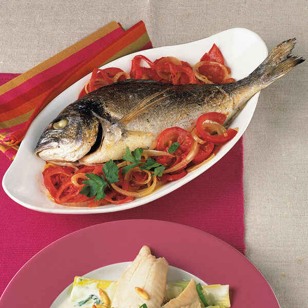 Dorade aus dem Backofen Rezept | Küchengötter