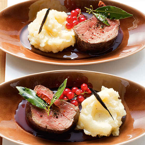 Rinderfilet mit Rotwein-Kirsch-Sauce Rezept | Küchengötter