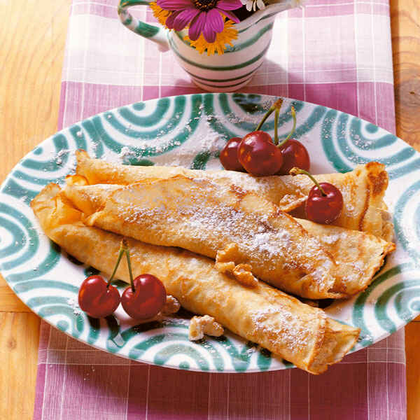 Palatschinken Rezept | Einfaches Grundrezept | Küchengötter Palatschinken Rezept | Einfaches Grundrezept | Küchengötter