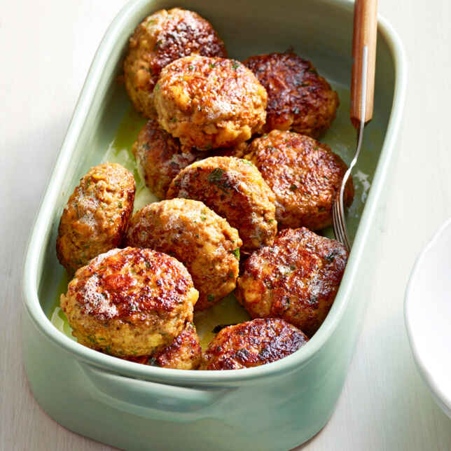 Lockere Fleischpflanzerl mit Möhren und Senf Rezept | Küchengötter Lockere Fleischpflanzerl mit Möhren und Senf Rezept | Küchengötter