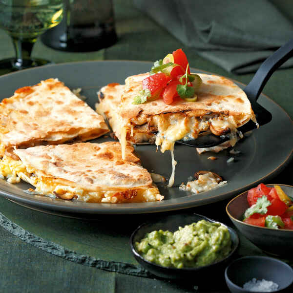 Avocado-Quesadillas Rezept | Küchengötter Avocado-Quesadillas Rezept | Küchengötter