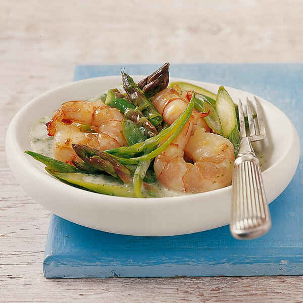 Grüner Spargel im Schinkenmantel Rezept | Küchengötter Grüner Spargel im Schinkenmantel Rezept | Küchengötter