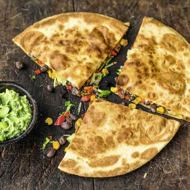 Quesadilla Rezept mit Pilzen und Guacamole | Küchengötter Quesadilla Rezept mit Pilzen und Guacamole | Küchengötter