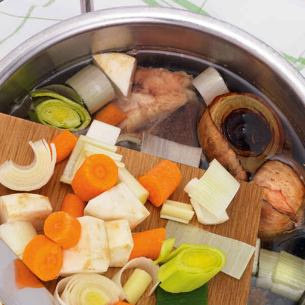 Rinder-Consommé Rezept | Küchengötter