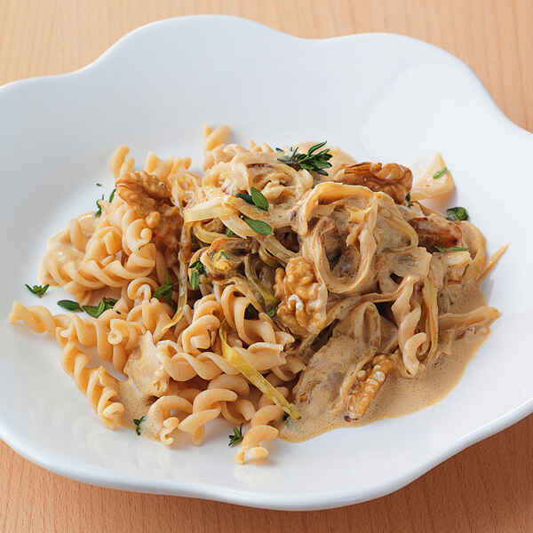 Paprika-Kraut-Farfalle Rezept | Küchengötter