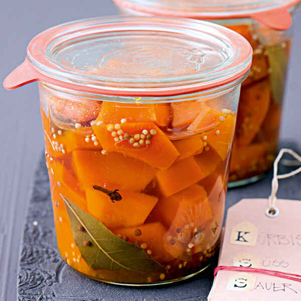 Süß-saurer Kürbis Rezept | Küchengötter Süß-saurer Kürbis Rezept | Küchengötter