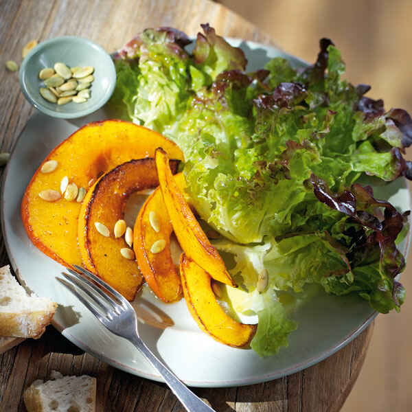 Gebackene Kürbisspalten mit Ziegenkäse Rezept | Küchengötter