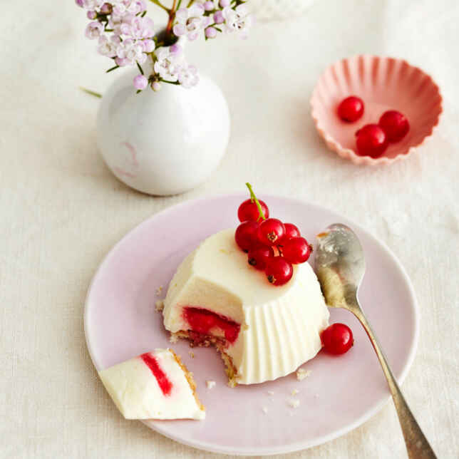 Mini-Obst-Törtchen mit frischen Früchten Rezept | Küchengötter