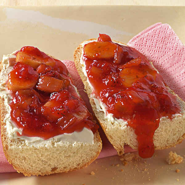 Erdbeer-Mango-Konfitüre Rezept | Küchengötter Erdbeer-Mango-Konfitüre Rezept | Küchengötter