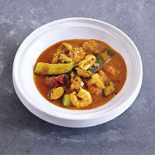 Fisch mit buntem Gemüse aus der Tajine Rezept Küchengötter