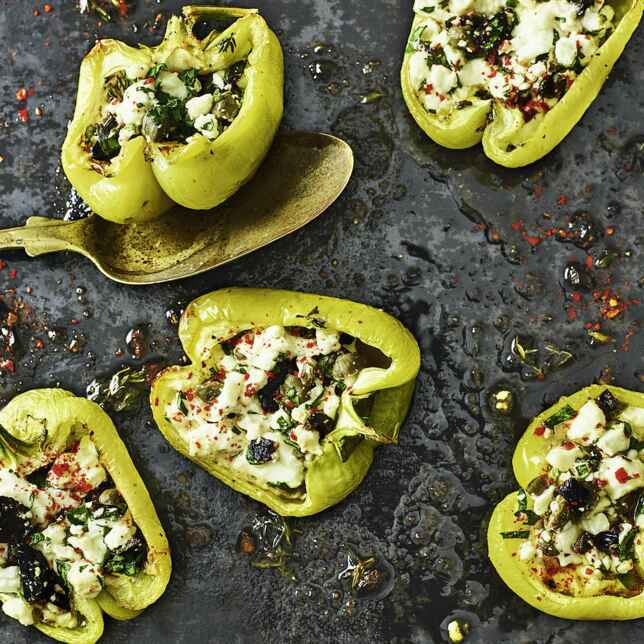 Gefüllte Mini-Paprika Rezept | Küchengötter Gefüllte Mini-Paprika Rezept | Küchengötter