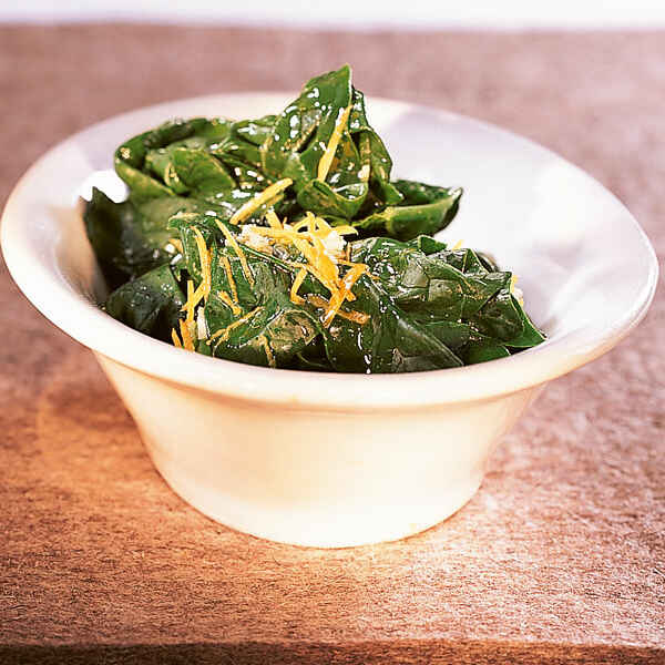 Spinat mit Knoblauch Rezept | Küchengötter Spinat mit Knoblauch Rezept | Küchengötter