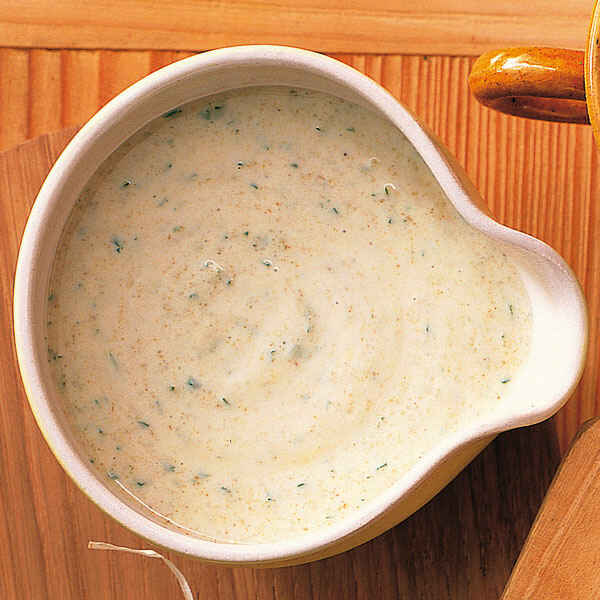Sahnedressing mit Senf und Dill Rezept | Küchengötter Sahnedressing mit Senf und Dill Rezept | Küchengötter
