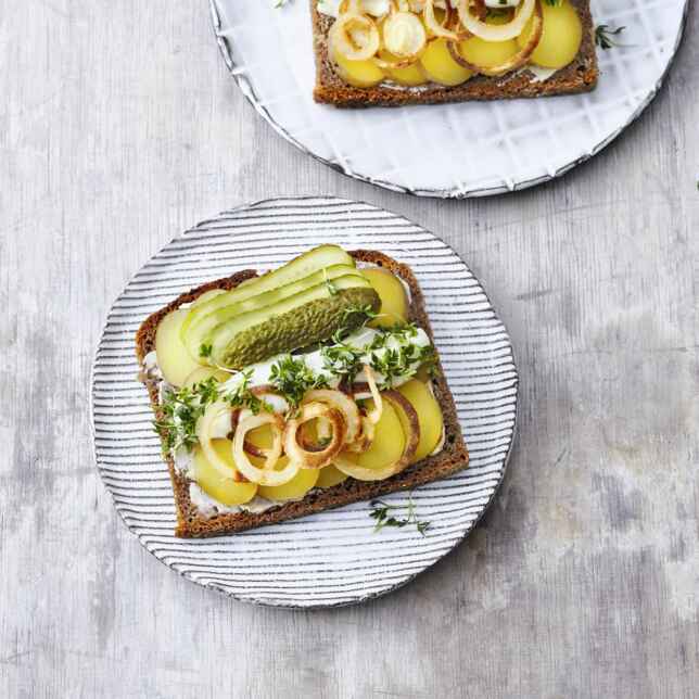 Smørrebrød mit Garnelen Rezept | Küchengötter