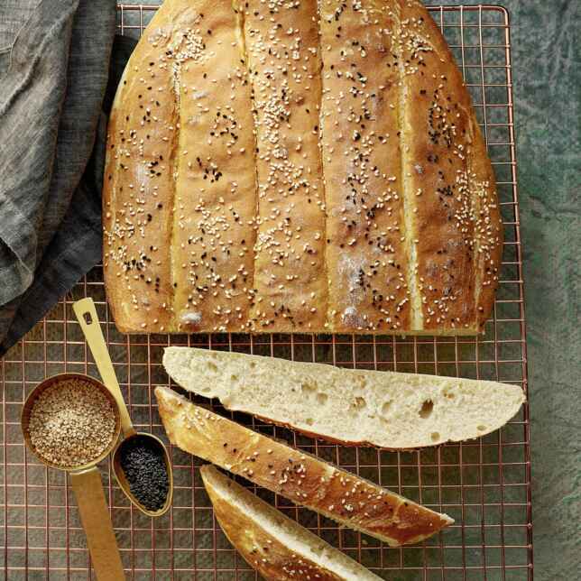 Schnelles Fladenbrot mit Dukkah Rezept | Küchengötter Schnelles Fladenbrot mit Dukkah Rezept | Küchengötter