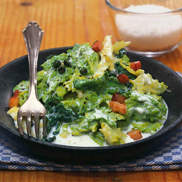 Rahmwirsing mit saurer Sahne Rezept | Küchengötter Rahmwirsing mit saurer Sahne Rezept | Küchengötter