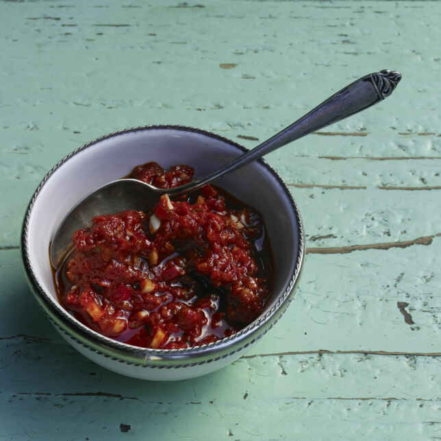 Koriandergarnelen mit Harissadip Rezept | Küchengötter Koriandergarnelen mit Harissadip Rezept | Küchengötter