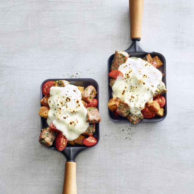 Marinierte Lammfilets mit Tomatentatar | Raclette | Küchengötter Marinierte Lammfilets mit Tomatentatar | Raclette | Küchengötter