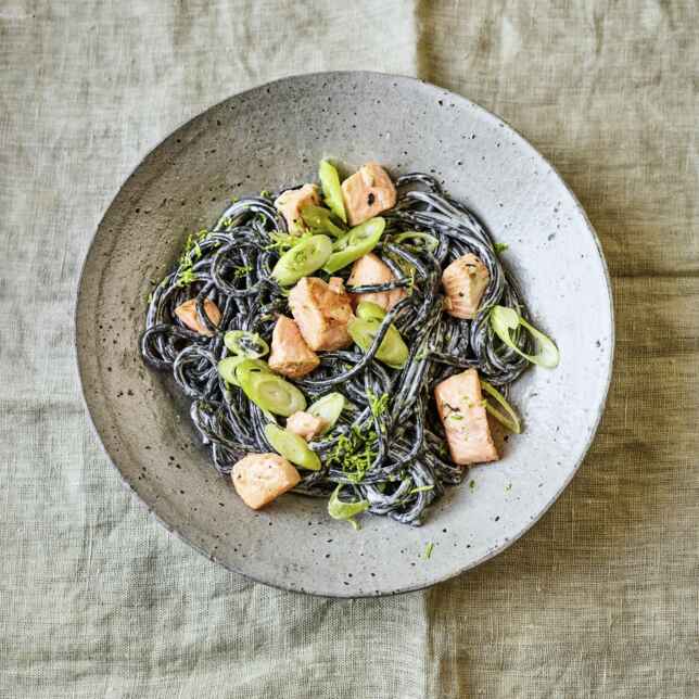 Spaghetti-Spitzkohl-Salat Rezept | Küchengötter Spaghetti-Spitzkohl-Salat Rezept | Küchengötter