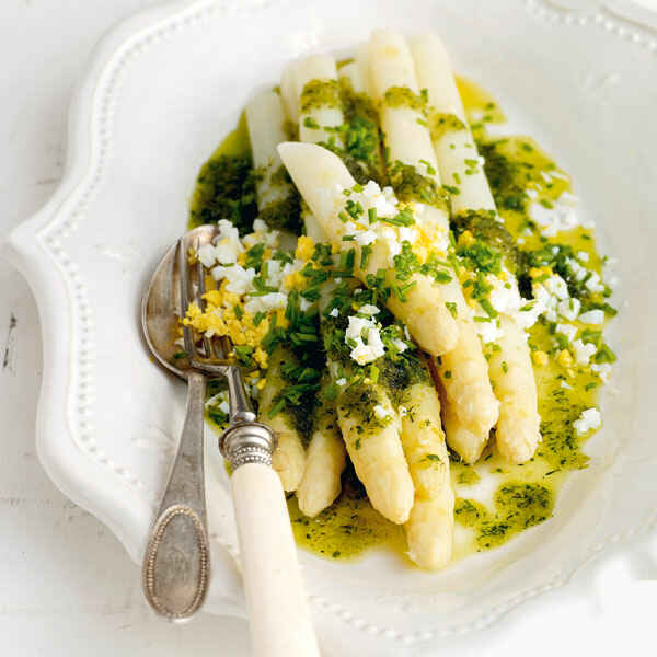 Spargel polnische Art Rezept | Küchengötter Spargel polnische Art Rezept | Küchengötter