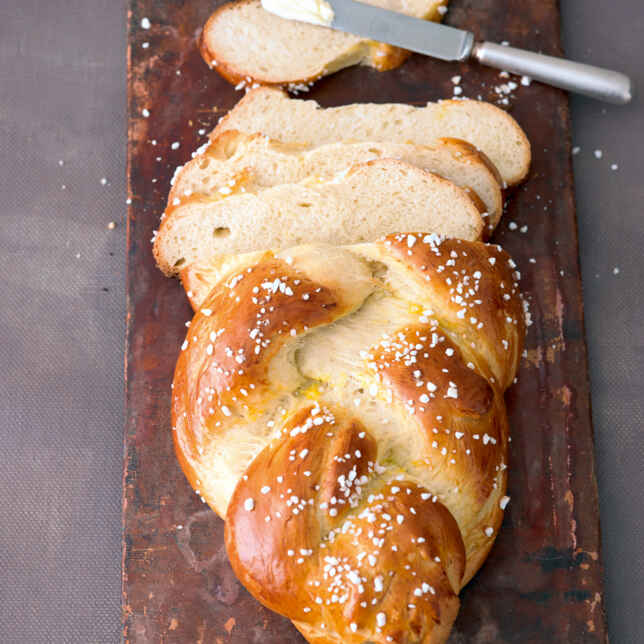 Schwäbischer Hefezopf Rezept | Küchengötter Schwäbischer Hefezopf Rezept | Küchengötter