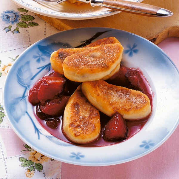 Sächsische Quarkkeulchen mit Apfelmus Rezept | Küchengötter