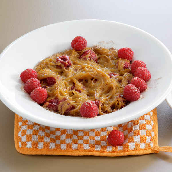 Vanillenudeln mit Erdbeeren Rezept | Küchengötter Vanillenudeln mit Erdbeeren Rezept | Küchengötter