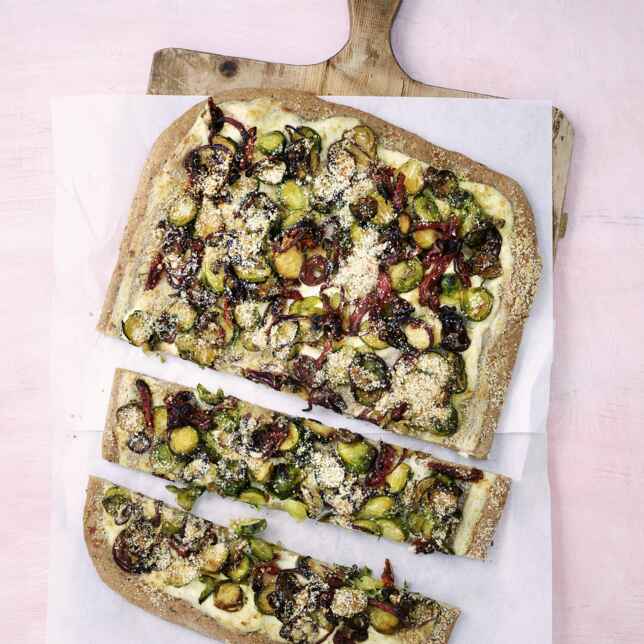 Vegane Auberginen-Pizza mit Kapern Rezept | Küchengötter