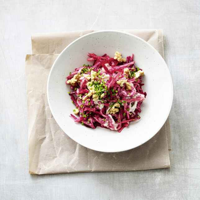 Matjessalat mit Roter Bete Rezept | Küchengötter Matjessalat mit Roter Bete Rezept | Küchengötter