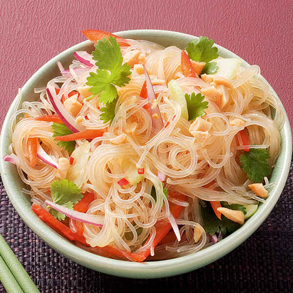 Glasnudelsalat mit Gemüse Rezept | Küchengötter