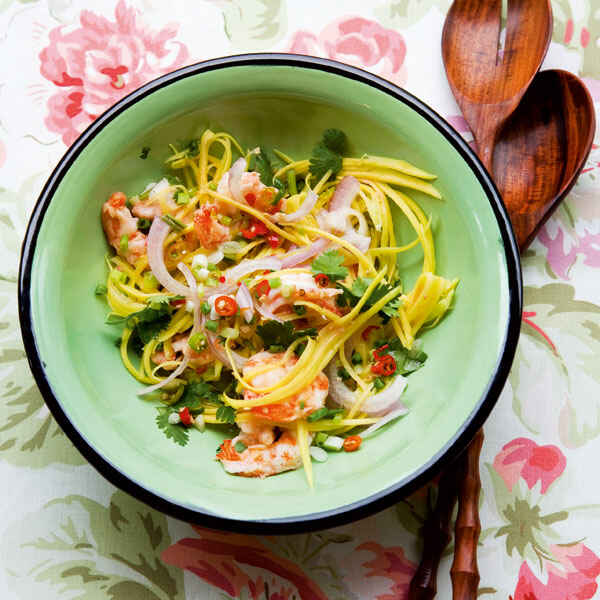 Pikanter Salat mit Schlangen-Auberginen (Yam Maküa Yaow) Rezept ... Pikanter Salat mit Schlangen-Auberginen (Yam Maküa Yaow) Rezept ...