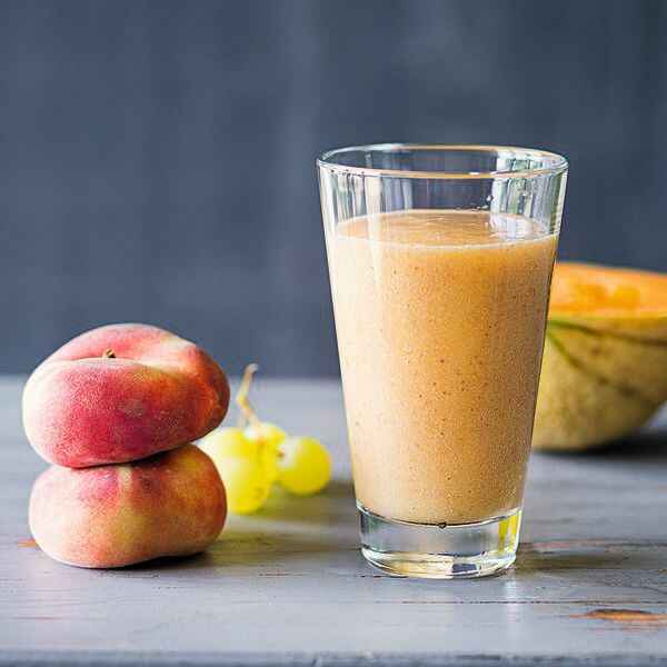 Pfirsich-Mango-Smoothie Rezept | Küchengötter Pfirsich-Mango-Smoothie Rezept | Küchengötter