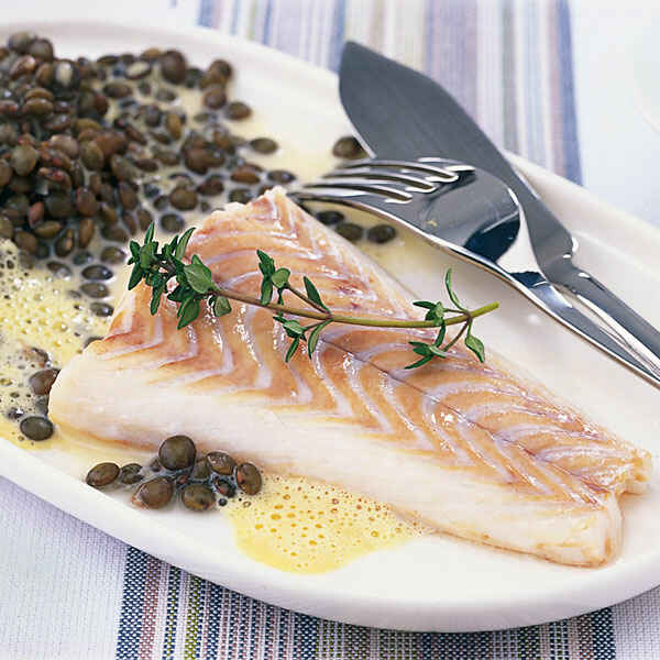 Pochierter Kabeljau mit Tomaten-Basilikum-Sauce Rezept | Küchengötter Pochierter Kabeljau mit Tomaten-Basilikum-Sauce Rezept | Küchengötter