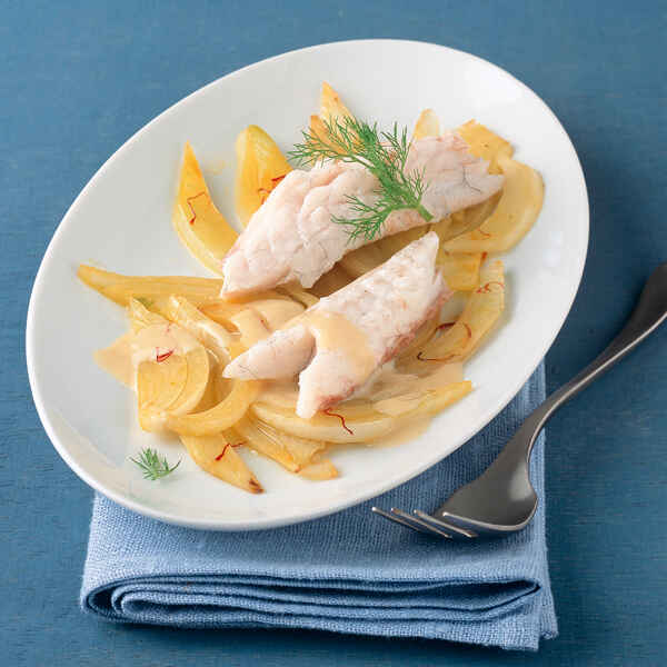 Wolfsbarsch in der Salzkruste Rezept | Küchengötter Wolfsbarsch in der Salzkruste Rezept | Küchengötter