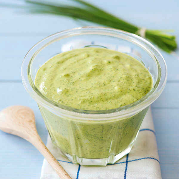 Kräuter-Sour-Cream Rezept | Küchengötter Kräuter-Sour-Cream Rezept | Küchengötter