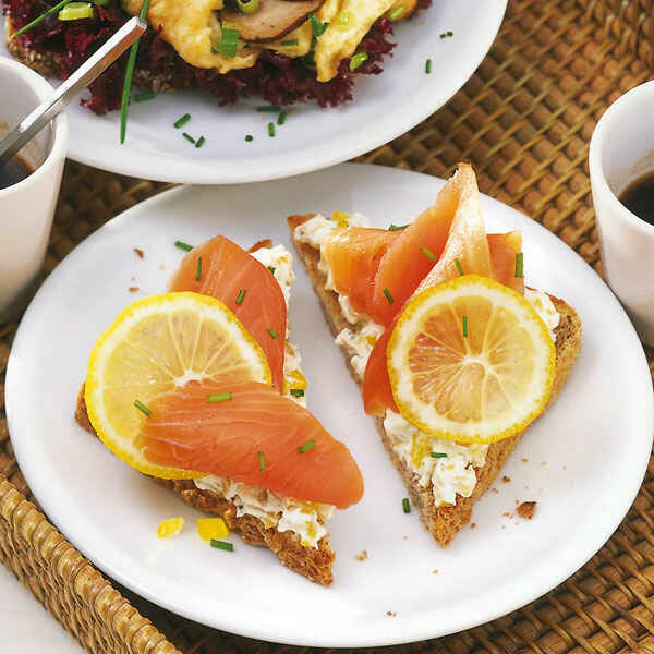 Lachs mit Zuckerschoten und Paprika Rezept | Küchengötter Lachs mit Zuckerschoten und Paprika Rezept | Küchengötter