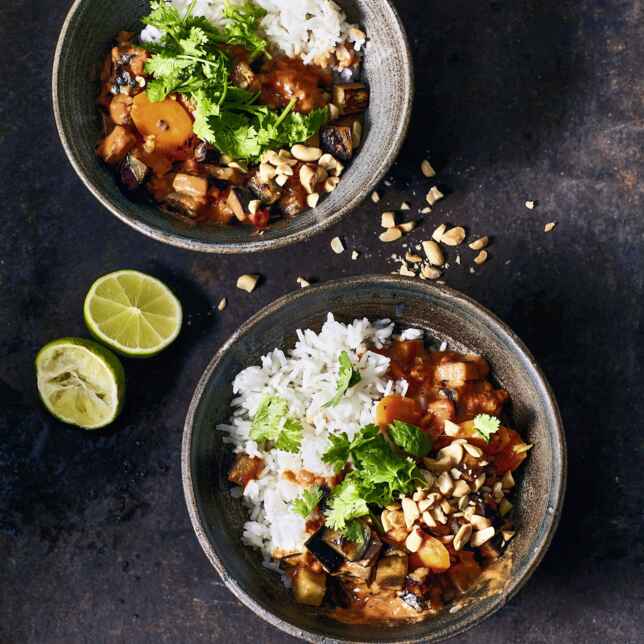 Auberginen-Curry mit Kichererbsen Rezept | Küchengötter