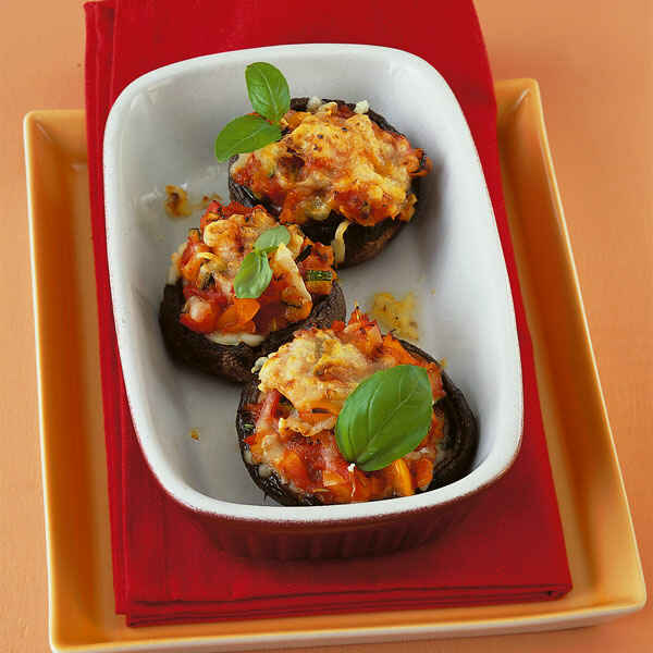 Riesenchampignons mit Käsefüllung Rezept | Küchengötter Riesenchampignons mit Käsefüllung Rezept | Küchengötter