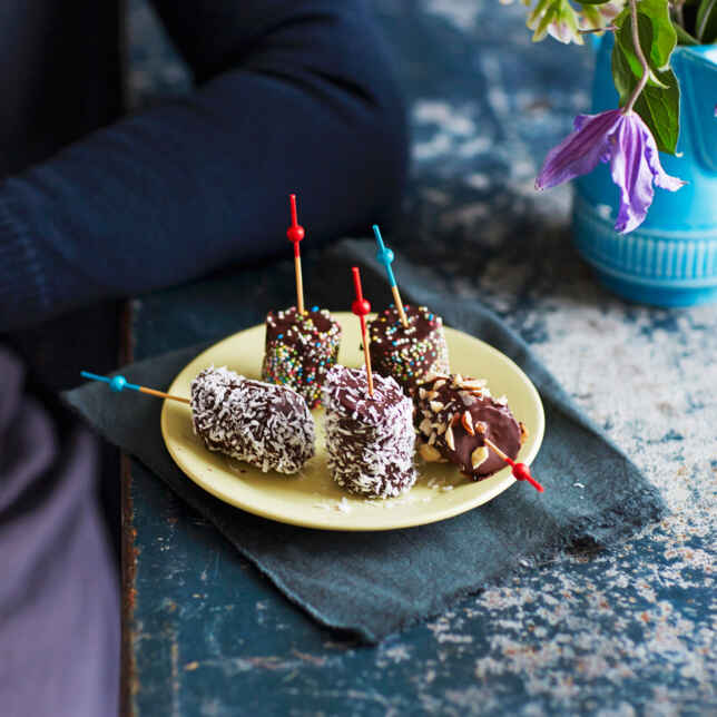 Schokofrüchte am Spiess Rezept | Küchengötter Schokofrüchte am Spiess Rezept | Küchengötter