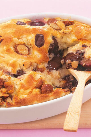 Reisauflauf mit Obst und Schokolade