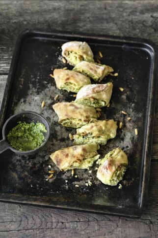 Ährenbrot mit Zucchini-Ricotta Ährenbrot mit Zucchini-Ricotta