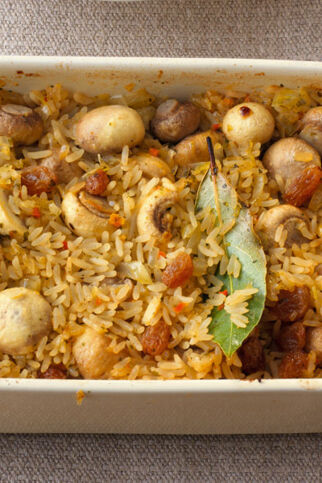 Türkischer Pilaw mit Champignons