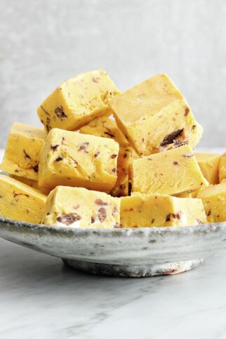 Frozen Mango-Drops Frozen Mango-Drops