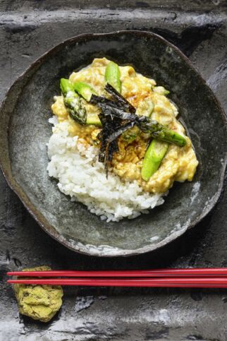 Reis mit Spargel und Ei Reis mit Spargel und Ei