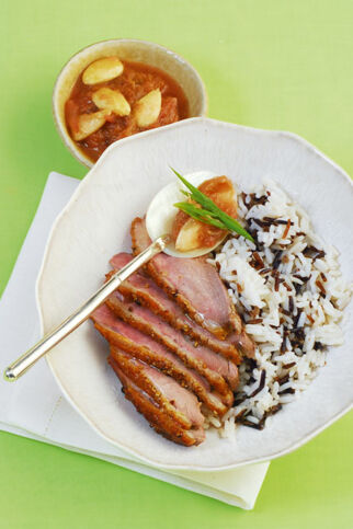 Entenbrust mit Rhabarbersauce Entenbrust mit Rhabarbersauce